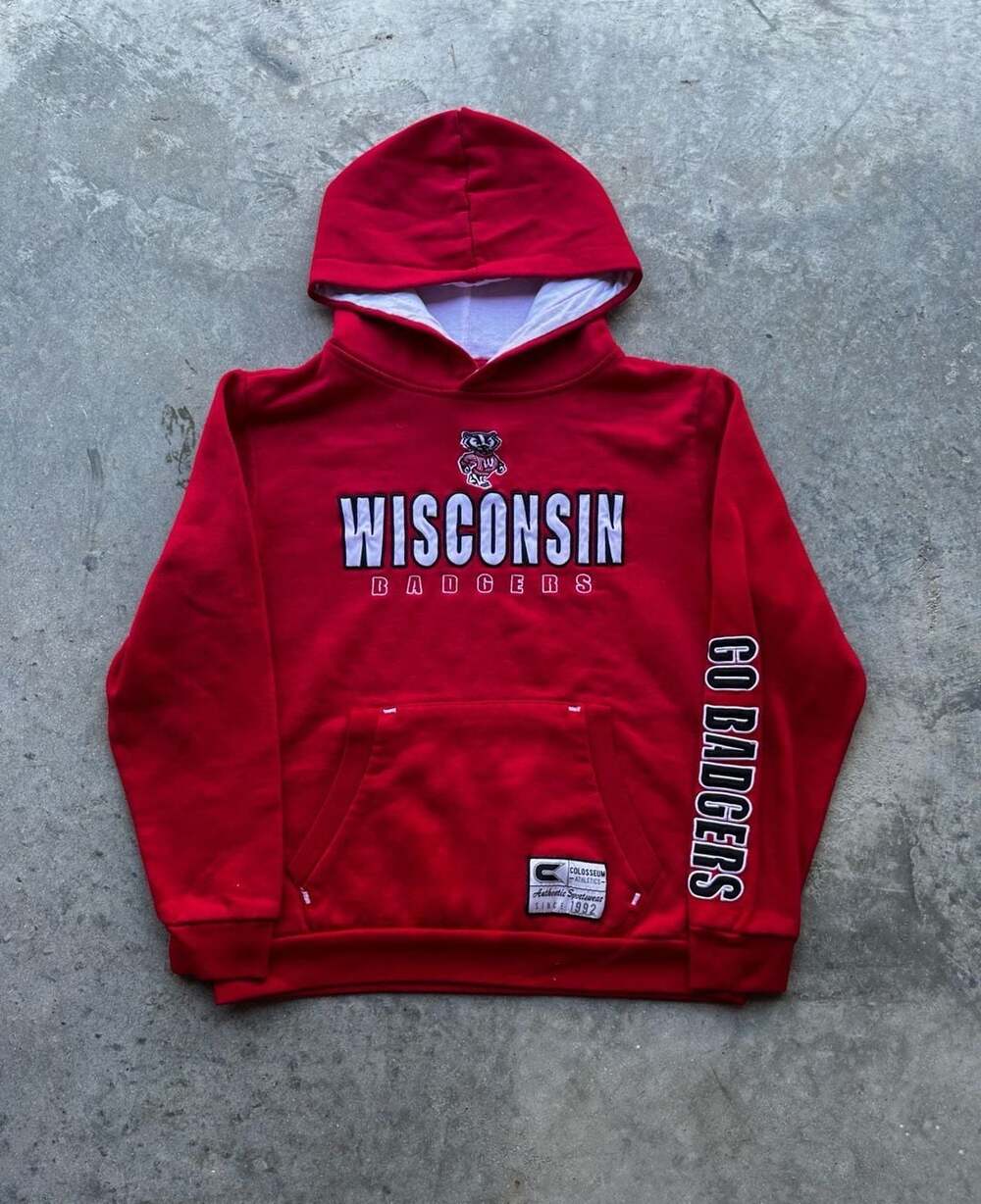 Colosseum Wisconsin Badgers Hoodie Youth L (16-18) Red